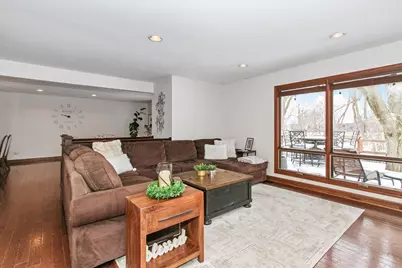 [Address not provided], Elgin, IL 60123 - Photo 5