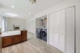 348 Richard Ct, Vernon Hills, IL 60061 - Photo 13