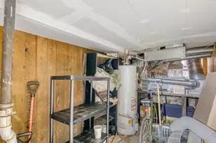 2515 W Augusta Blvd, Chicago, IL 60622 - Photo 17