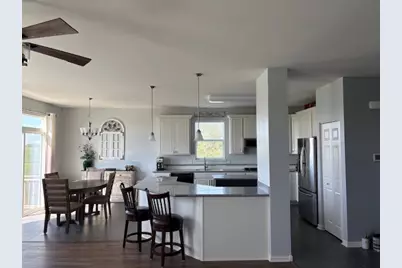 [Address not provided], Yorkville, IL 60560 - Photo 7