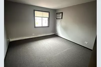 14803 Kilpatrick Avenue, Midlothian, IL 60445 - Photo 9