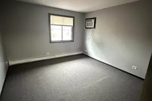 14803 Kilpatrick Ave, Midlothian, IL 60445 - Photo 9