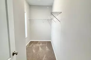 811 E Main St, East Dundee, IL 60118 - Photo 9