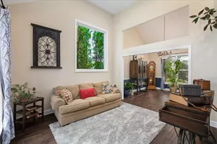 130 Alderwood Ln, Aurora, IL 60504 - Photo 21