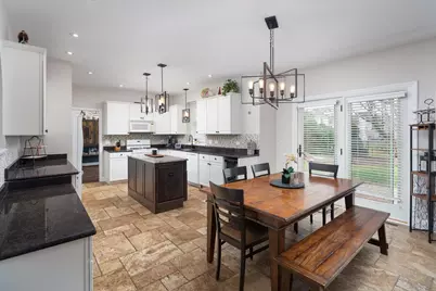 130 Alderwood Lane, Aurora, IL 60504 - Photo 7