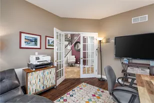 130 Alderwood Ln, Aurora, IL 60504 - Photo 25