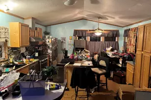 210 Lakeview Dr, Shattuc, IL 62231 - Photo 3