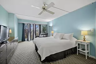 1671 Mission Hills Rd, Northbrook, IL 60062 - Photo 11