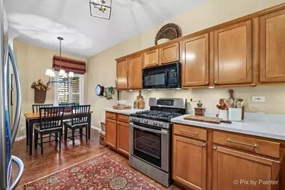 2187 Vanderbilt Drive, Geneva, IL 60134 - Photo 9