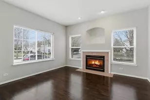 2313 Stoughton Dr, Aurora, IL 60502 - Photo 3