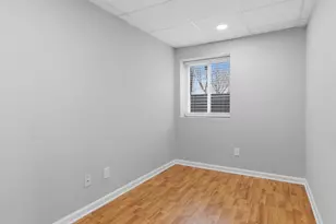 2313 Stoughton Dr, Aurora, IL 60502 - Photo 17