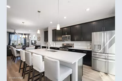 1080 Bogart Street, Des Plaines, IL 60018 - Photo 5