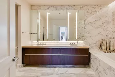 363 E Wacker Drive #2108, Chicago, IL 60601 - Photo 31