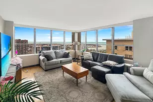 655 W Irving Park Rd, Chicago, IL 60613 - Photo 7