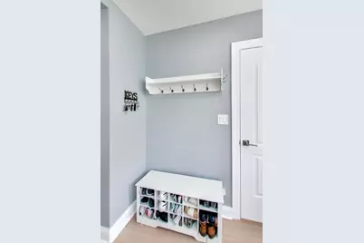 3716 N Spaulding Avenue, Chicago, IL 60618 - Photo 13