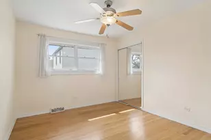 1119 S Pine Ave, Arlington Heights, IL 60005 - Photo 11