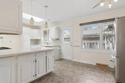 1119 S Pine Avenue, Arlington Heights, IL 60005 - Photo 5