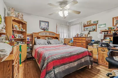 900 Old Indian Trail, Aurora, IL 60506 - Photo 9