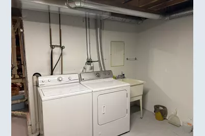 1800 Monterey Court, Hoffman Estates, IL 60169 - Photo 35