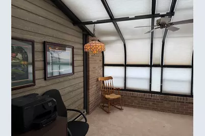 1800 Monterey Court, Hoffman Estates, IL 60169 - Photo 21