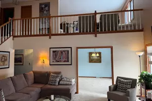 1800 Monterey Ct, Hoffman Estates, IL 60169 - Photo 9