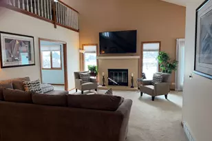 1800 Monterey Ct, Hoffman Estates, IL 60169 - Photo 5