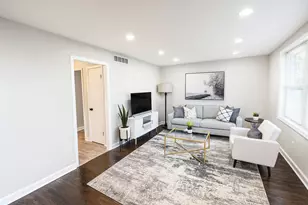 494 Buffalo Ave, Calumet City, IL 60409 - Photo 3