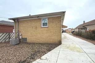 494 Buffalo Ave, Calumet City, IL 60409 - Photo 35