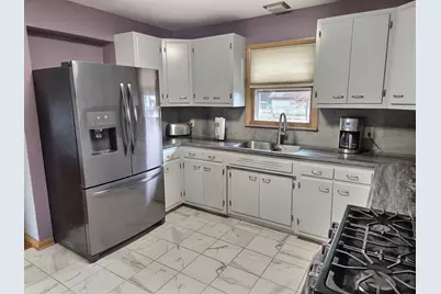 614 Country Lane, Beecher, IL 60401 - Photo 5