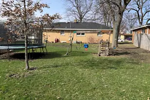 614 Country Ln, Beecher, IL 60401 - Photo 3