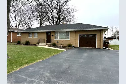 614 Country Lane, Beecher, IL 60401 - Photo 1