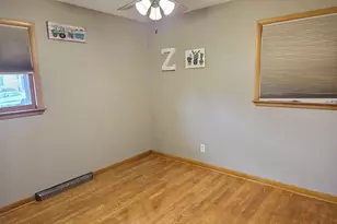 614 Country Ln, Beecher, IL 60401 - Photo 9