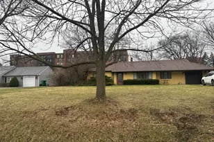 6526 Howard Ave, Indian Head Park, IL 60525 - Photo 1