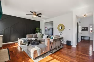 6427 Midleton Ln, McHenry, IL 60050 - Photo 5