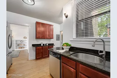 1310 W Montrose Avenue #3, Chicago, IL 60613 - Photo 17