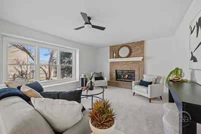 225 N Canterbury Road, Aurora, IL 60506 - Photo 15