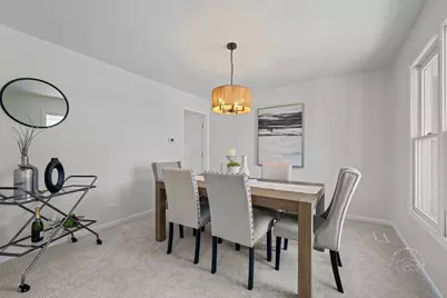 225 N Canterbury Road, Aurora, IL 60506 - Photo 9