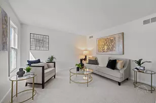 225 N Canterbury Rd, Aurora, IL 60506 - Photo 7