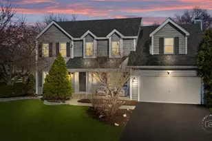 225 N Canterbury Rd, Aurora, IL 60506 - Photo 1