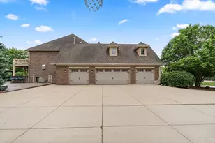 17949 S Crystal Lake Dr, Mokena, IL 60448 - Photo 7