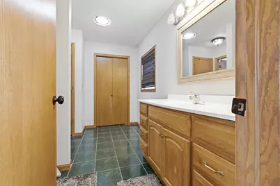 1306 Kirkwood Drive, Pontiac, IL 61764 - Photo 15