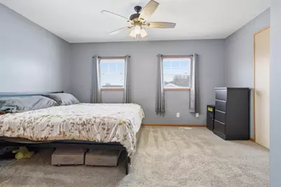 1306 Kirkwood Drive, Pontiac, IL 61764 - Photo 13