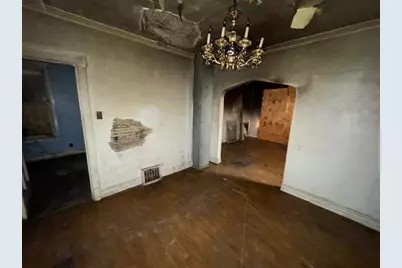 906 S 9th Avenue, Maywood, IL 60153 - Photo 3