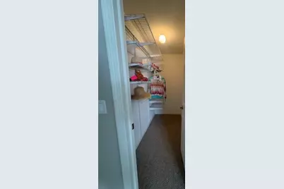 [Address not provided], Buffalo Grove, IL 60089 - Photo 11