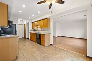 1168 Greenwood Cir, Woodstock, IL 60098 - Photo 9