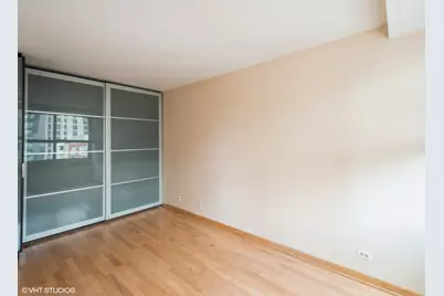 211 E Ohio Street #1925, Chicago, IL 60611 - Photo 9