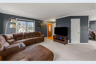 1480 Colorado Avenue, Aurora, IL 60506 - Photo 5