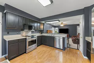 1480 Colorado Ave, Aurora, IL 60506 - Photo 9