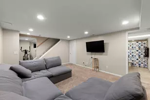 1480 Colorado Ave, Aurora, IL 60506 - Photo 21