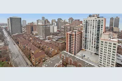 1255 N Sandburg Terrace #2402, Chicago, IL 60610 - Photo 9